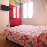 Esperia 23 *
